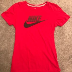Nike T-shirt